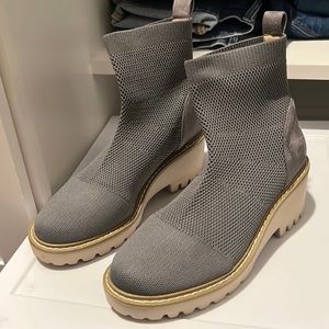 Nicole Miller Booties